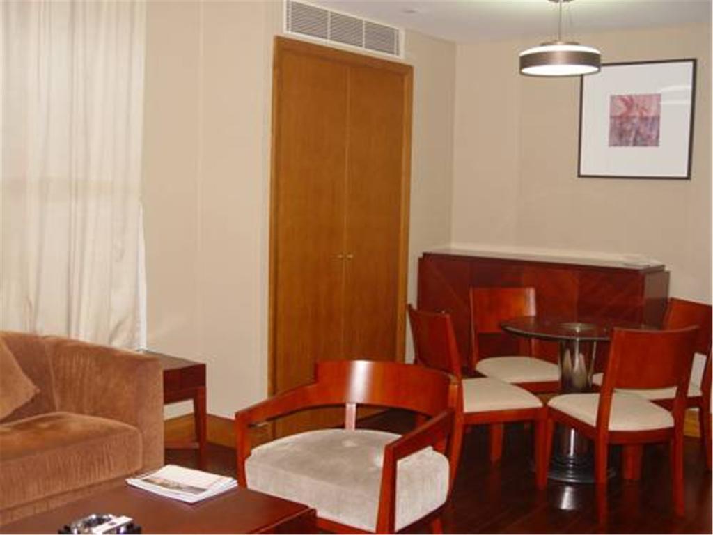 Howard Johnson Plaza Lingang Shanghai Nanhui Екстериор снимка